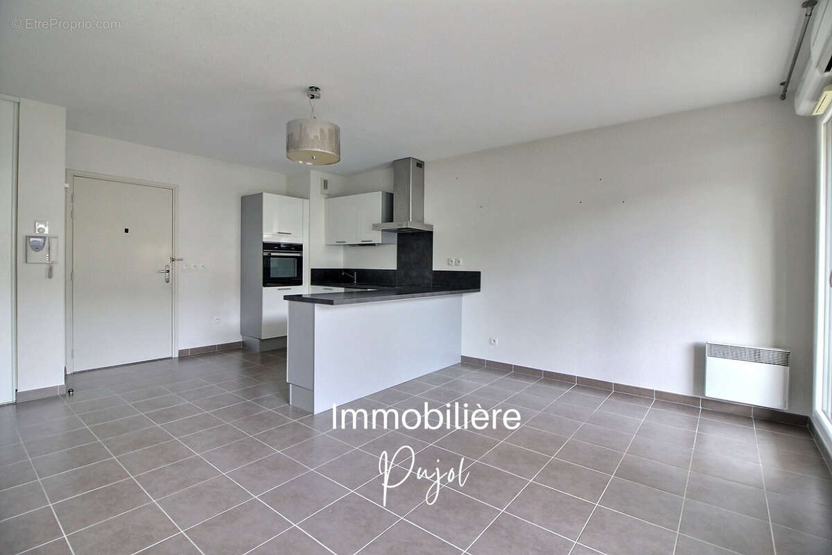 Appartement à MARSEILLE-12E