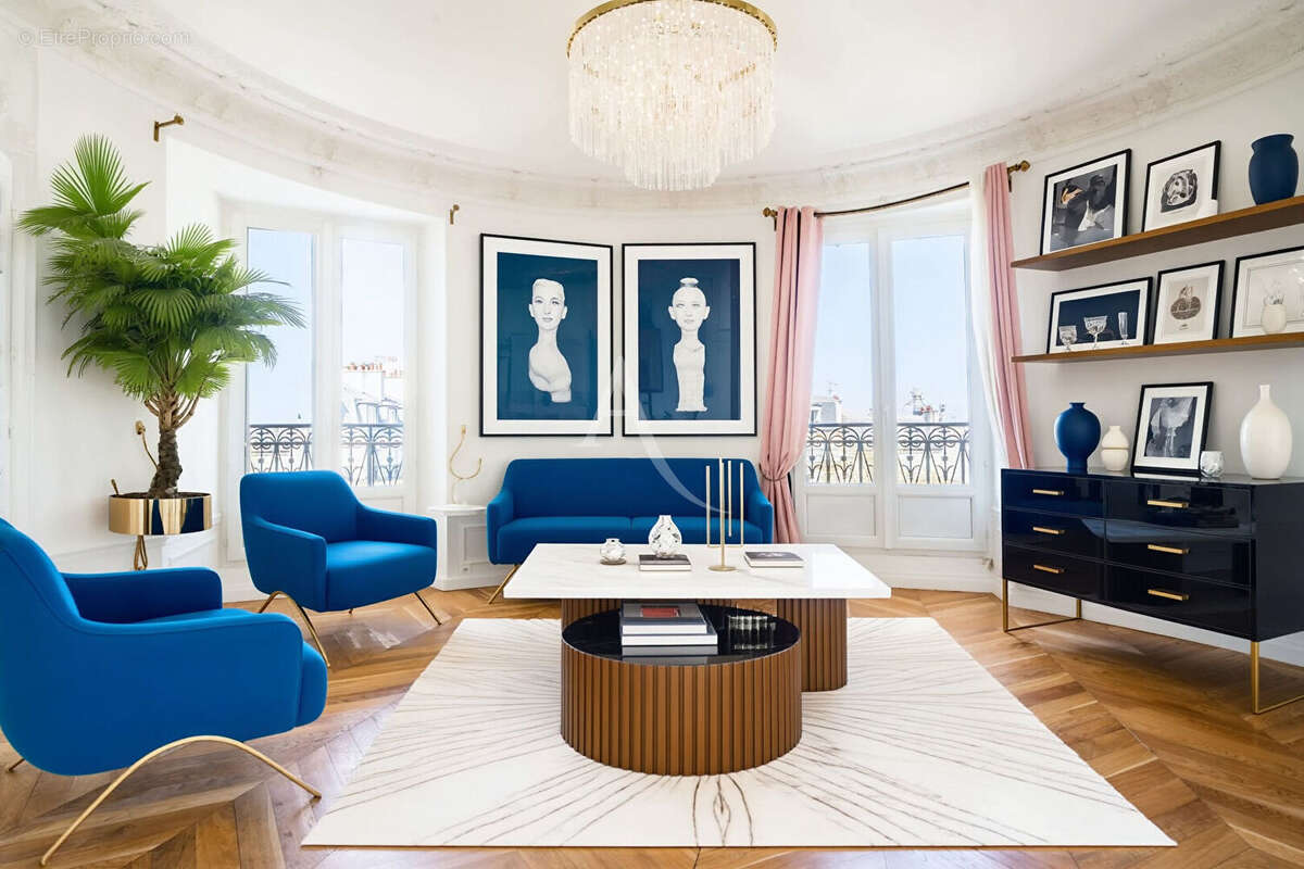 Appartement à PARIS-8E