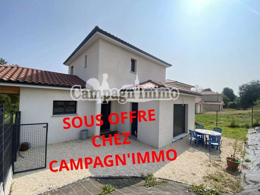 Maison à SAINT-SYMPHORIEN-DE-LAY