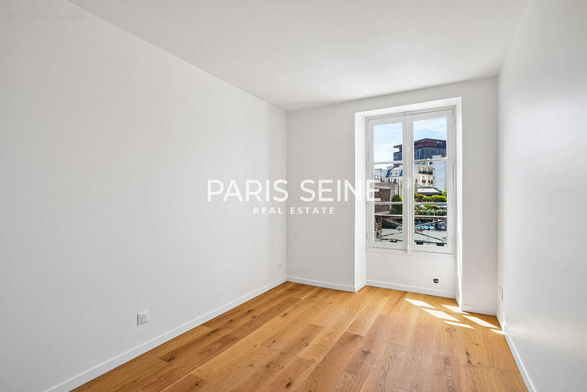 Appartement à PARIS-6E