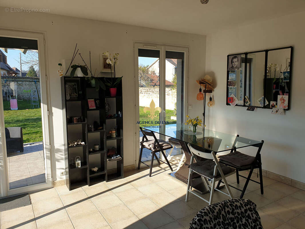 Maison à PRECY-SUR-OISE