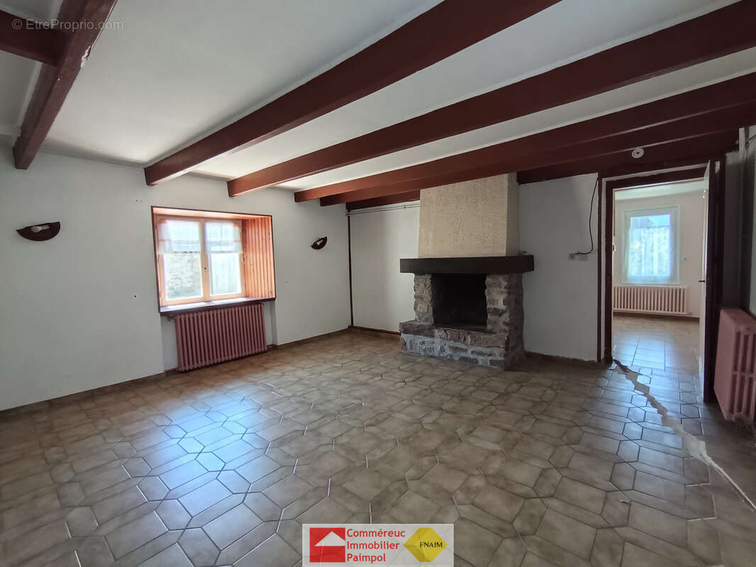A vendre a paimpol, vieux bourg, maison a renover sur terrain 732 m2 - photo 8