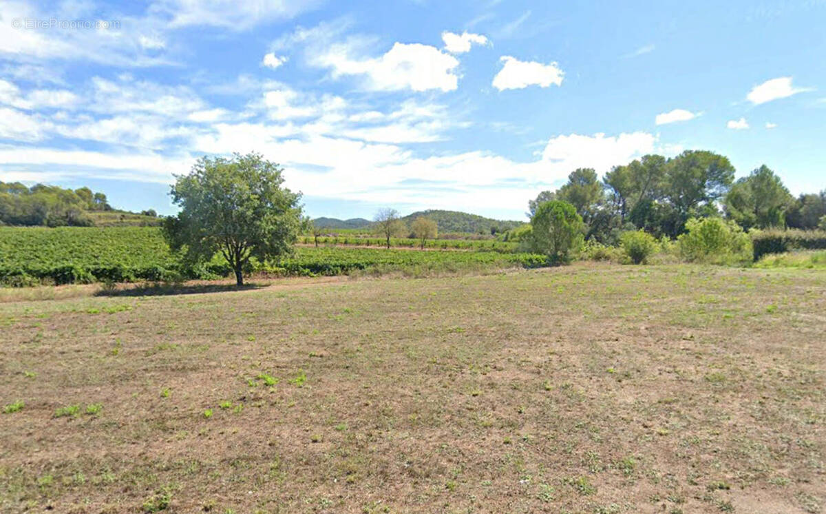 Terrain à PIERREFEU-DU-VAR