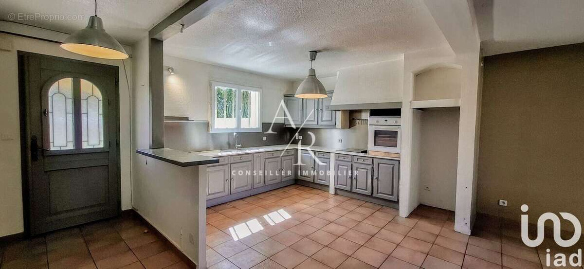 Photo 4 - Maison à ARLES