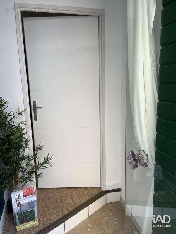 Photo 8 - Commerce à CHALON-SUR-SAONE