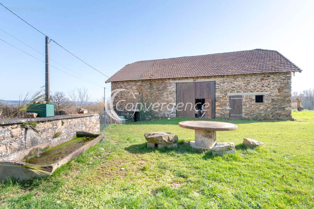 Maison à SAINT-VITTE-SUR-BRIANCE