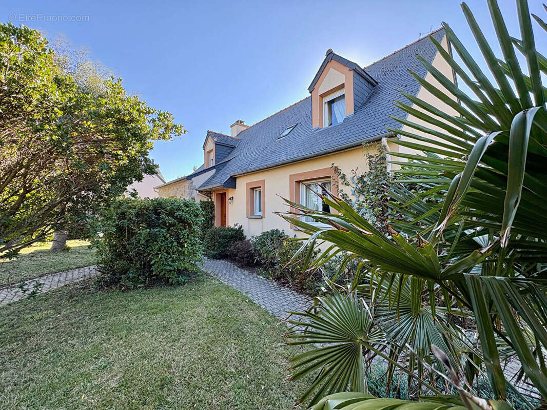 Maison à SAINT-COULOMB