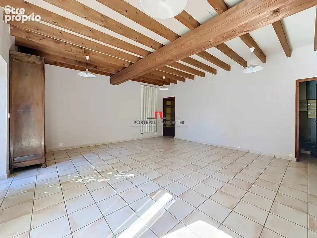 Appartement 310 m² à vendre à Cars (33390) - photo 6