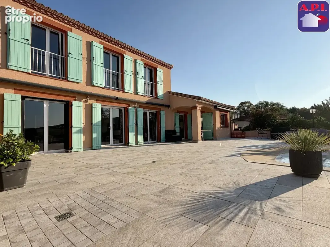 Maison 201 m² à Lagarde  - photo 5