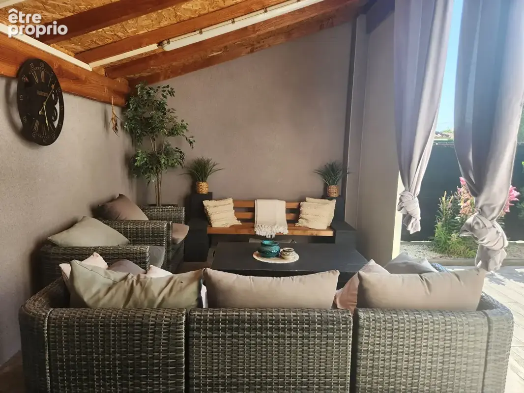 Maison récente 6 pièces à vendre à PONCINS - Réf 519 - photo 22