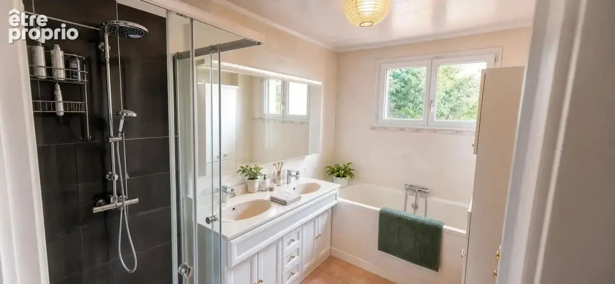 Le Billot : Plain-pied sur 4 212 m² avec dépendance Zone U - photo 9