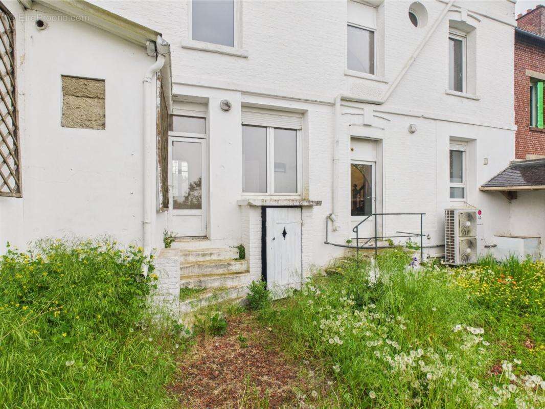 Maison à MONTDIDIER