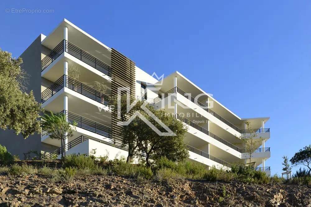 Appartement 75 m² à Saint-Raphael  - photo 2