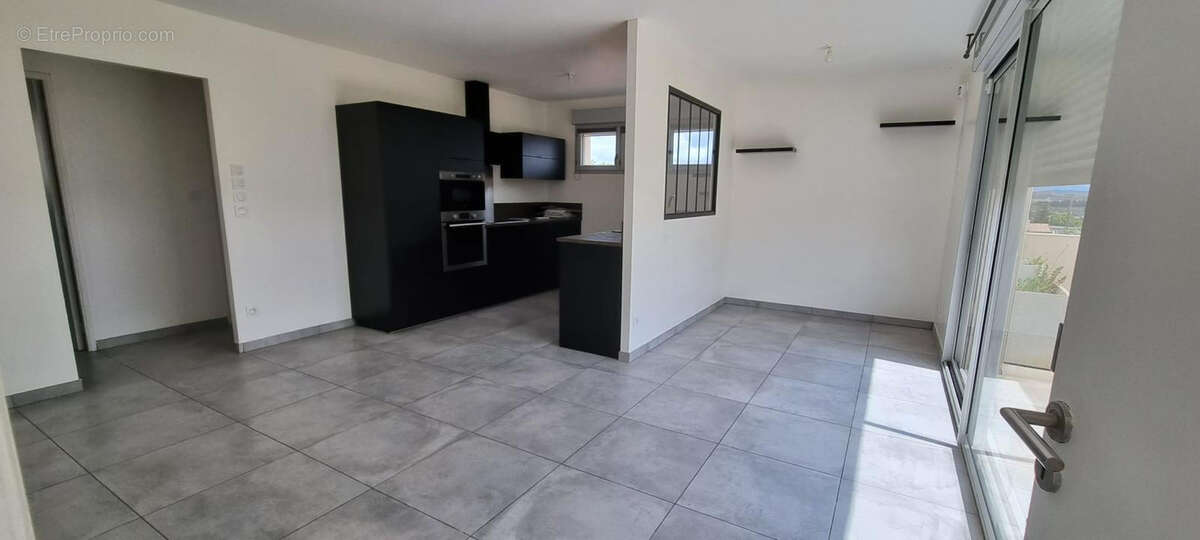 Ensemble immobilier d'exception - Logement type 4 + Activité commerciale - photo 3