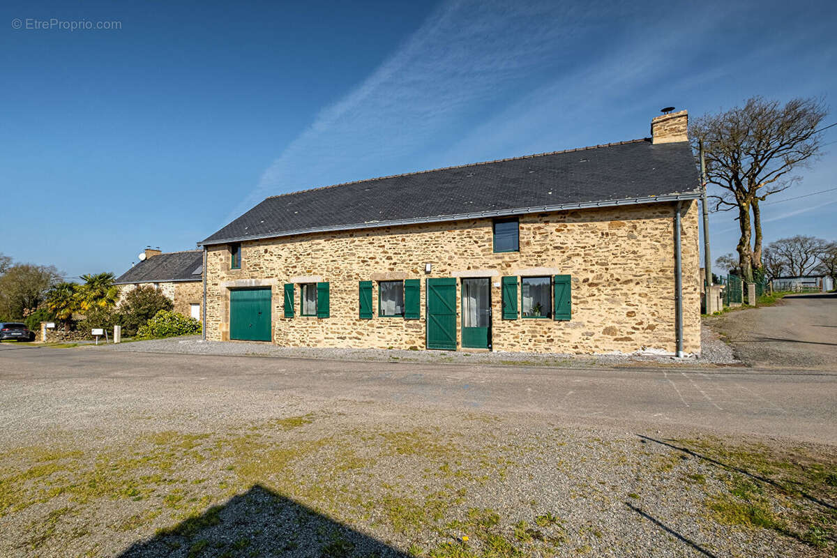 Maison à FEREL