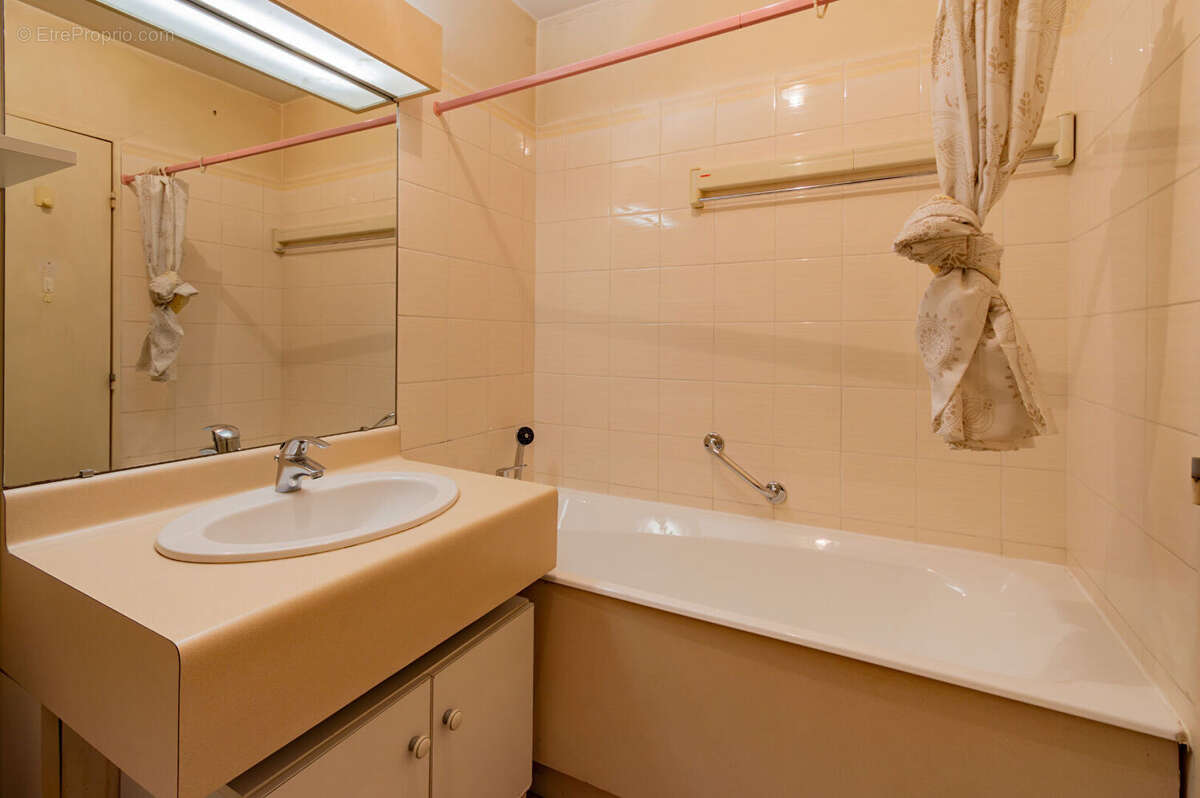 Appartement à MARSEILLE-8E