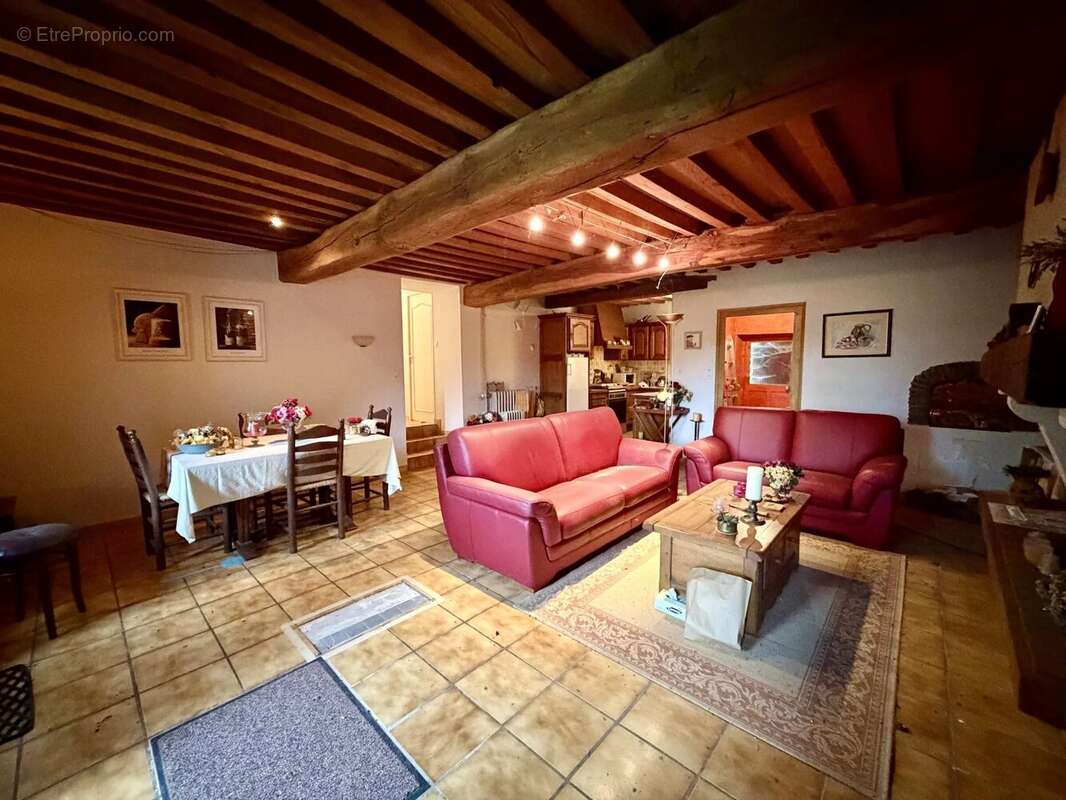Maison à ARLEUF