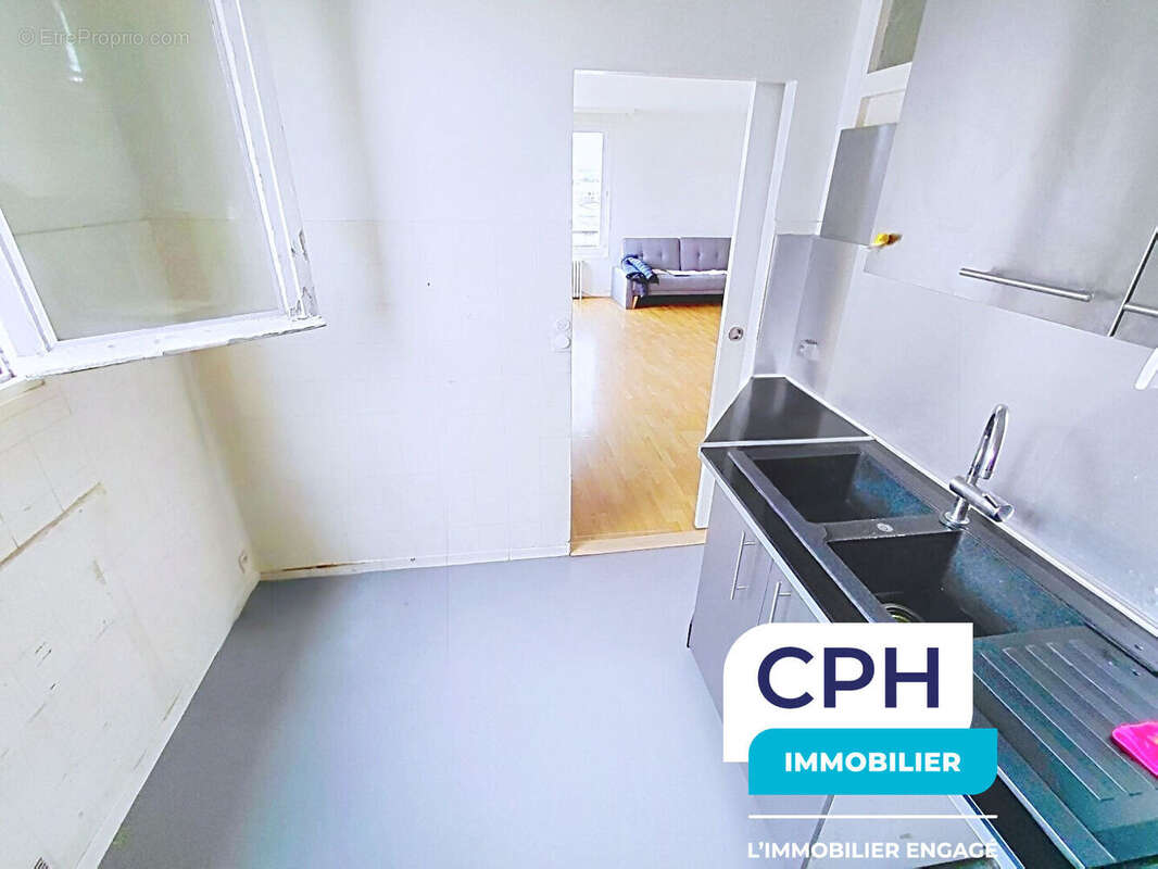 Appartement à AUBERVILLIERS