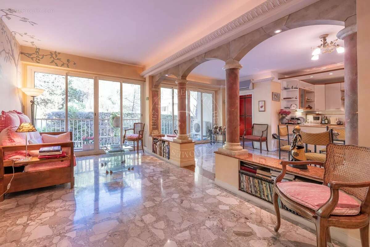Bel appartement au coeur de Beaulieu - photo 2