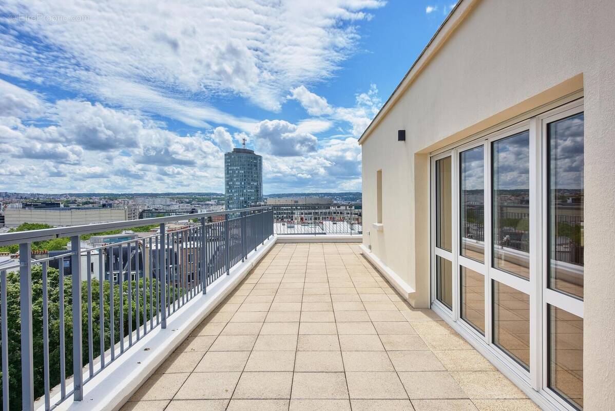 Photo 1 - Appartement à PARIS-15E
