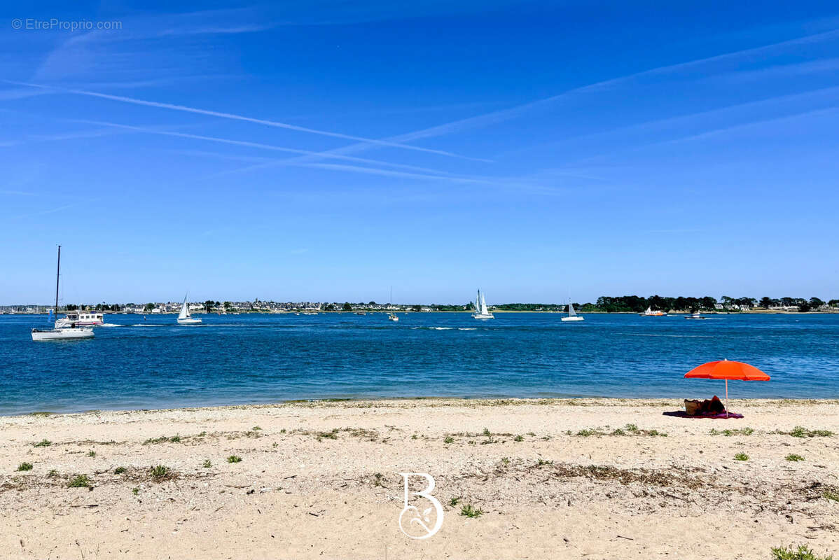 BONNEMAISON présente Le Nid du Capitaine — Triplex 146 m2, l'art de vivre à Kernevel - à 120m de la plage - photo 9