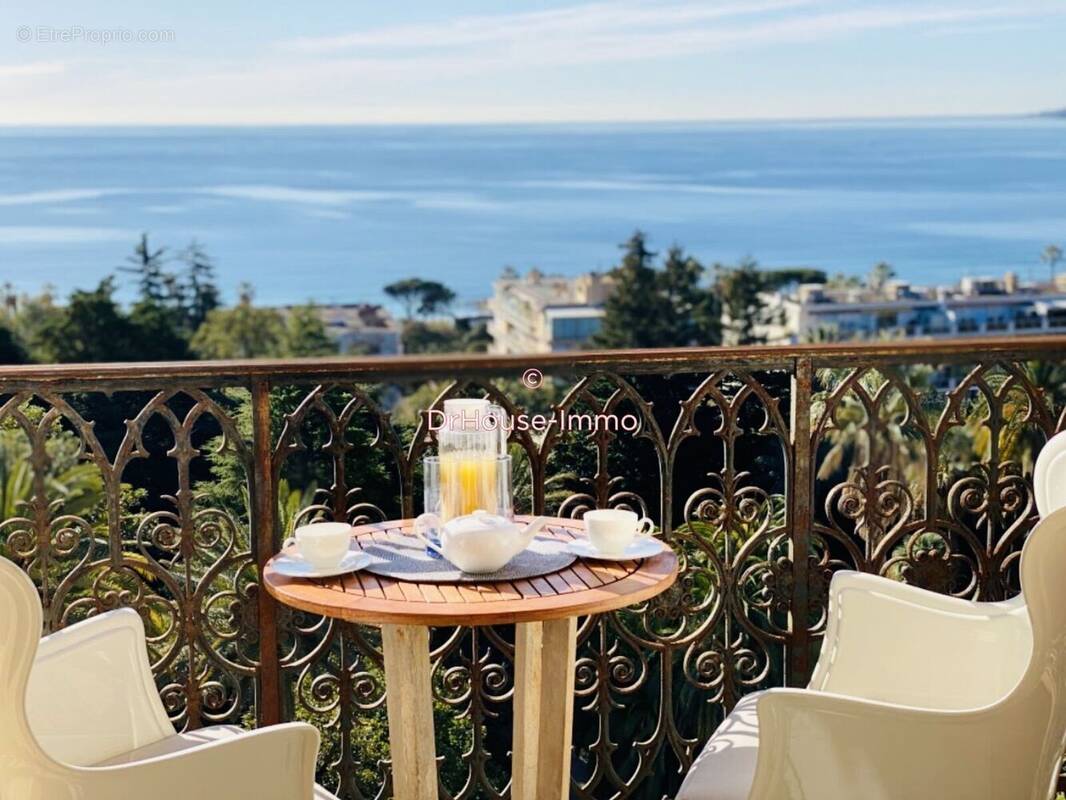 Appartement à CANNES
