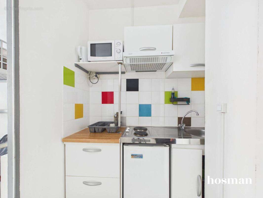 Studio fonctionnel de 11 m² - Exposition sud-ouest - Avenue Emile Zola, Paris - photo 5