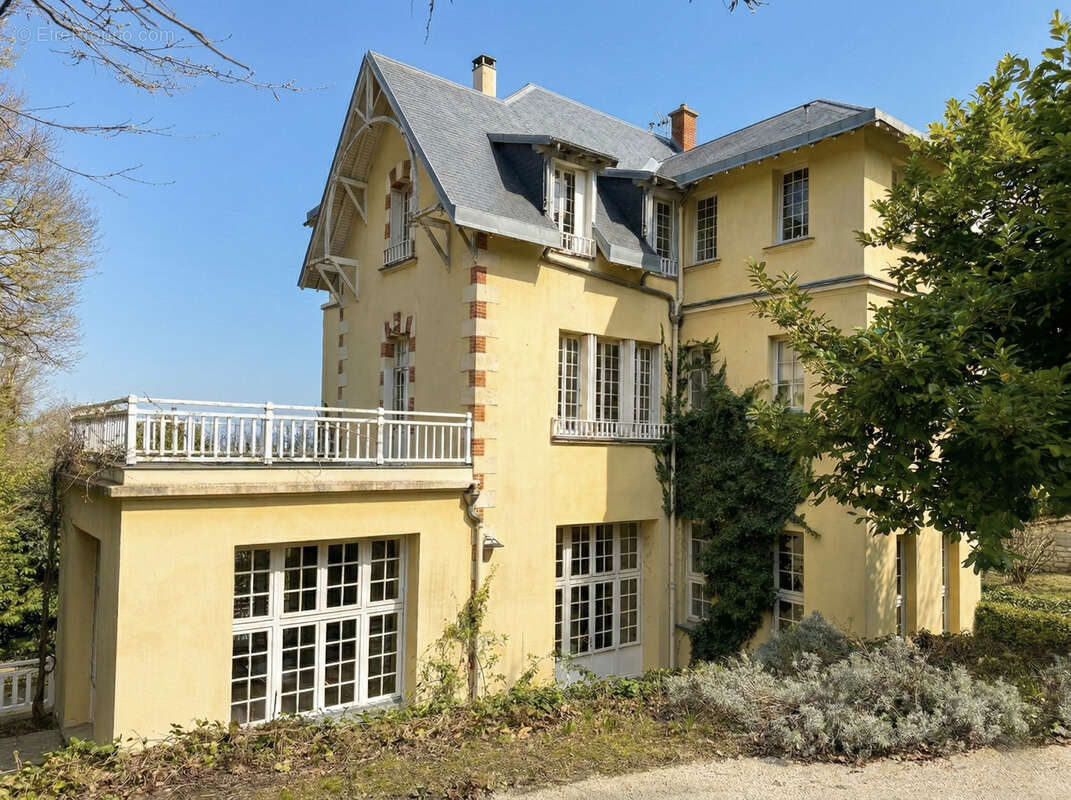 Maison à RUEIL-MALMAISON