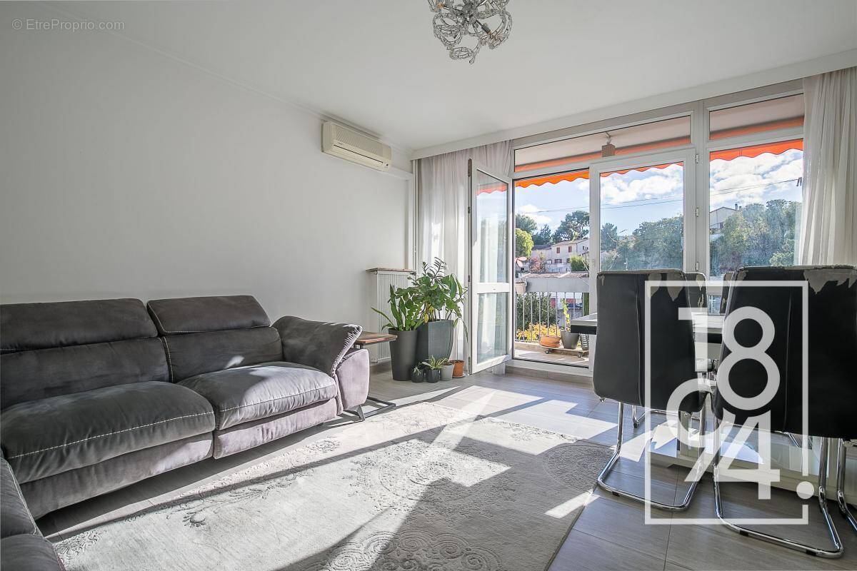 Appartement à MARSEILLE-13E