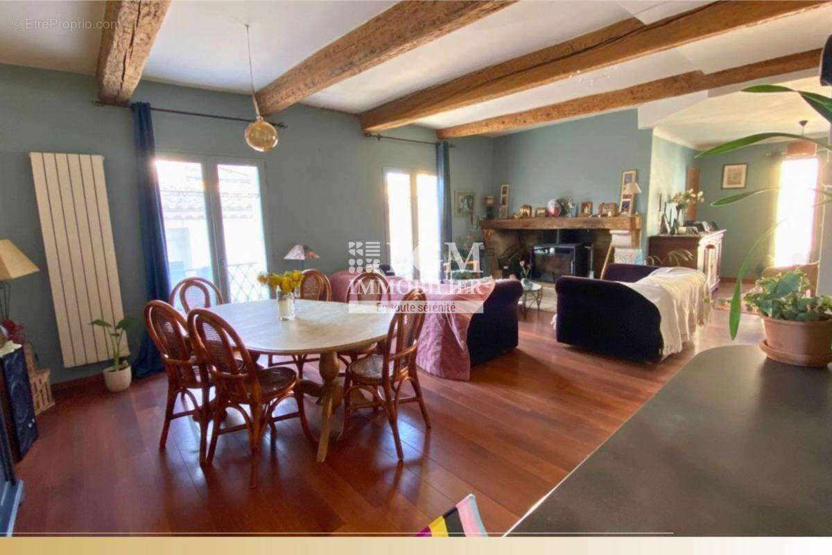 Nouveau prix ! Maison familiale de caractère avec garage double et vie de village à pied – Cournonterral - photo 2