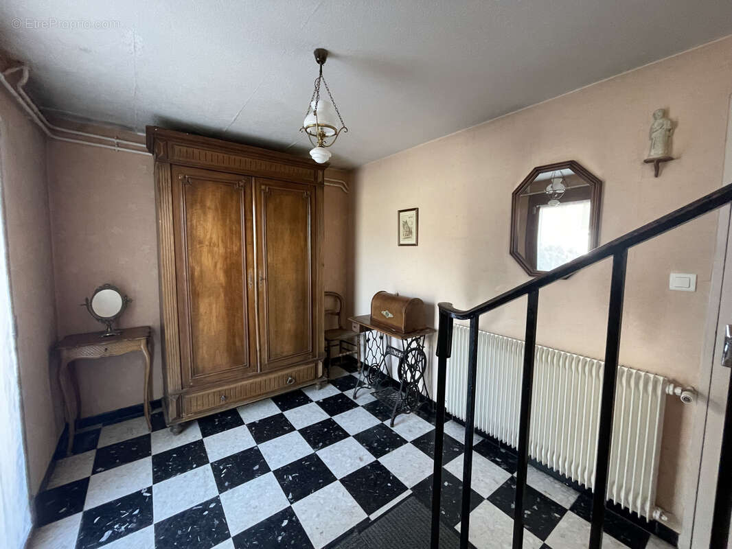 Maison à RIORGES