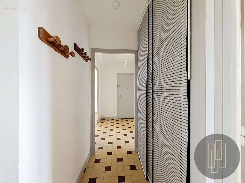 Exclusivité - Appartement de type 3 avec balcon et parking - photo 10