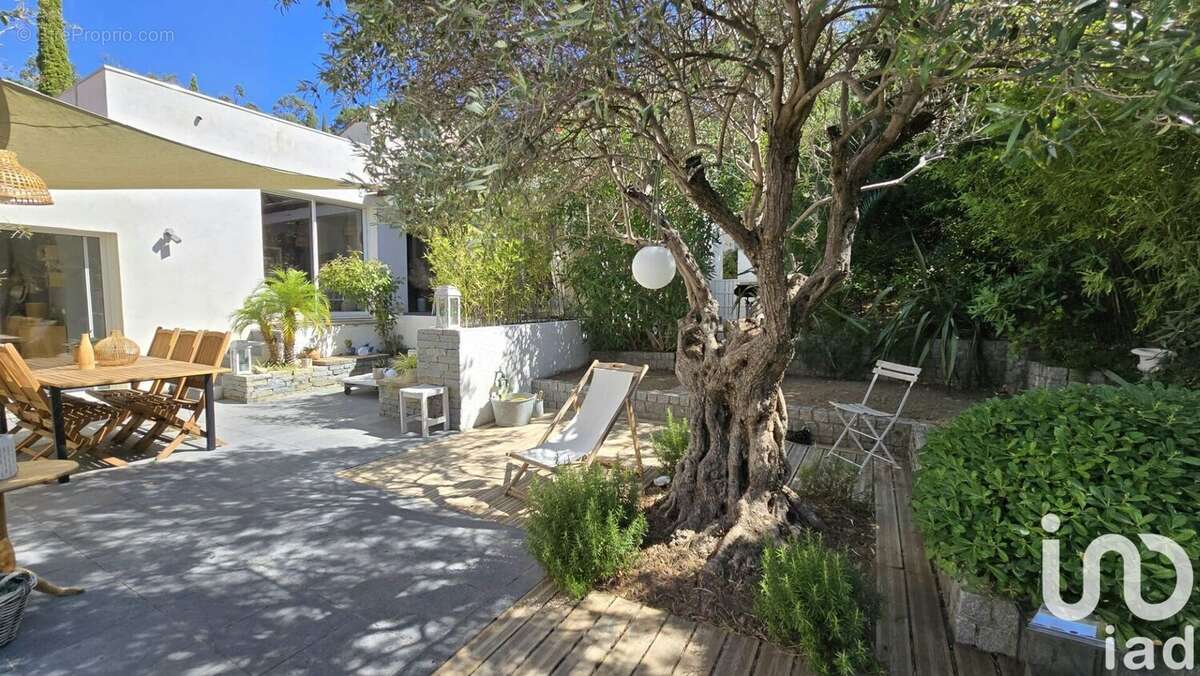 Photo 5 - Maison à LES ISSAMBRES