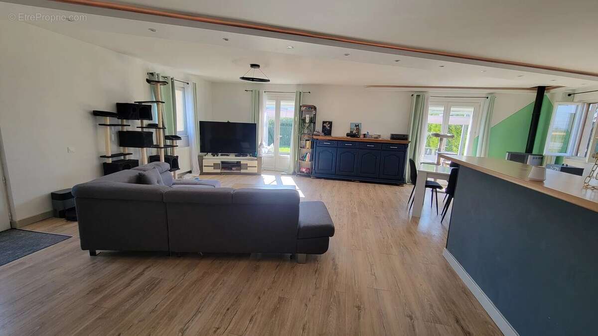 Maison à PIERREFONTAINE-LES-BLAMONT