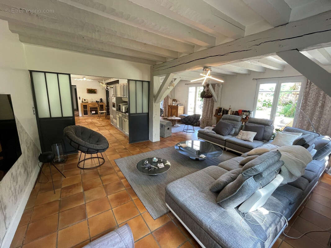 Maison à CHOUE