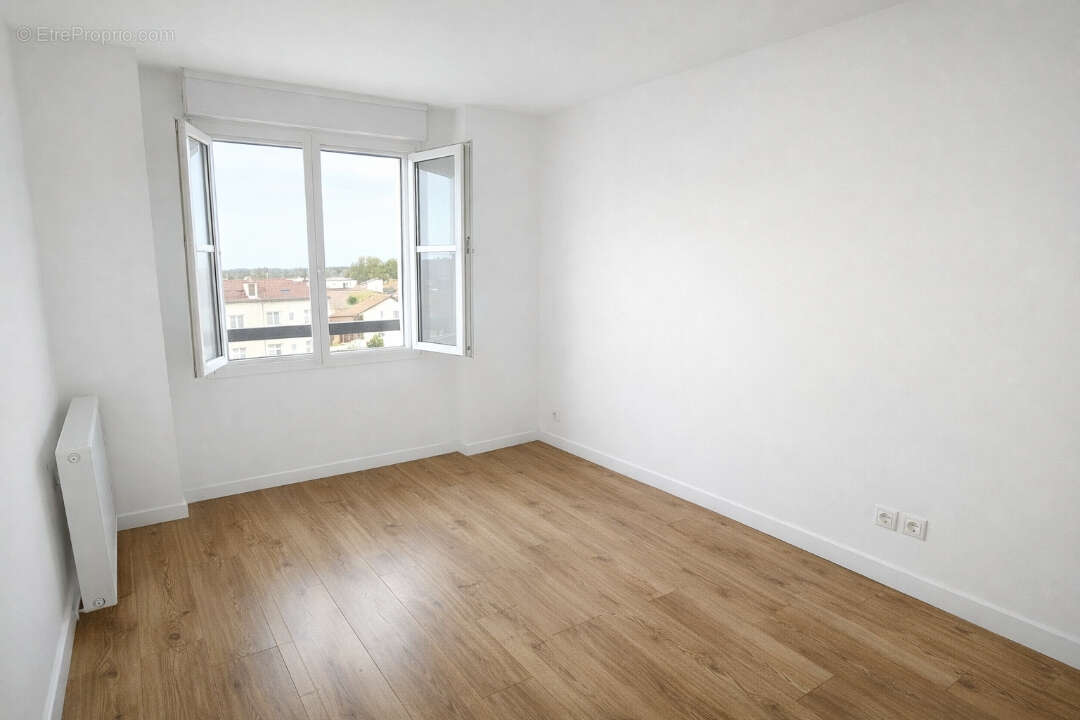 Appartement 45 m² à Cergy  - photo 3