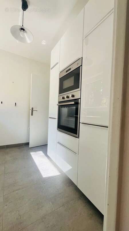 Appartement à ISSY-LES-MOULINEAUX