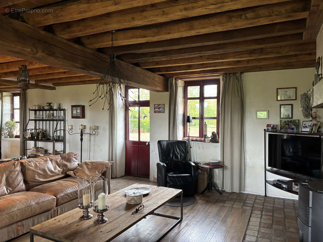 Maison à TRESNAY
