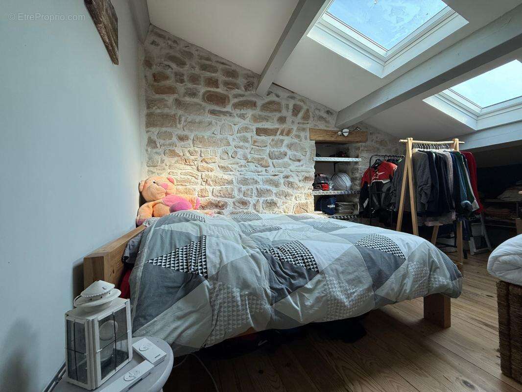 Maison à LABLACHERE