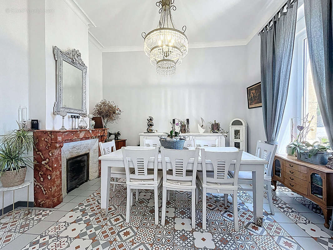 Maison à LA ROUVIERE