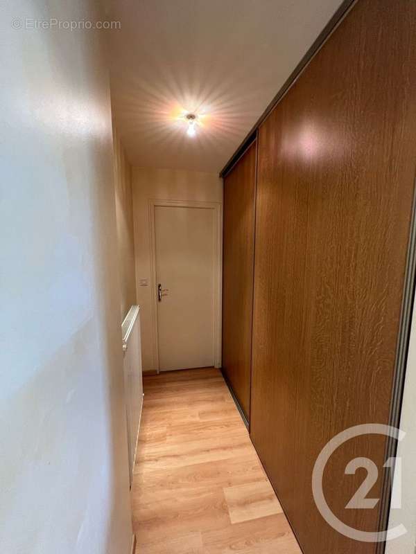 Appartement à VIC-SUR-CERE