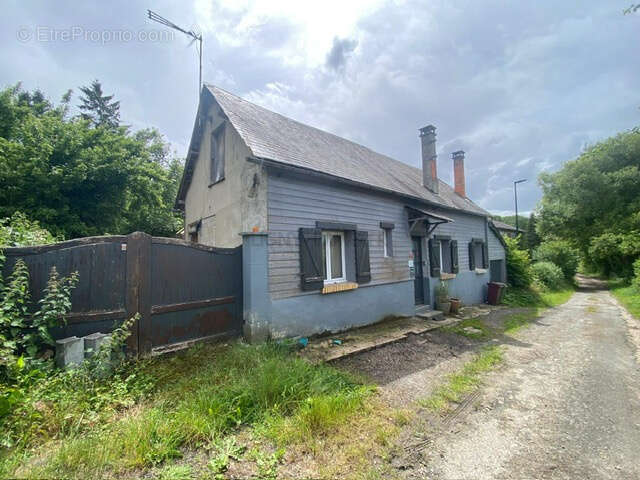 Maison à NESLE-NORMANDEUSE