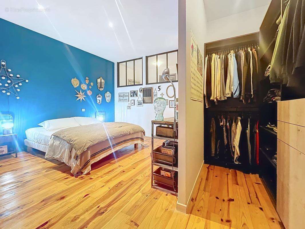 Appartement à BOURG-LES-VALENCE