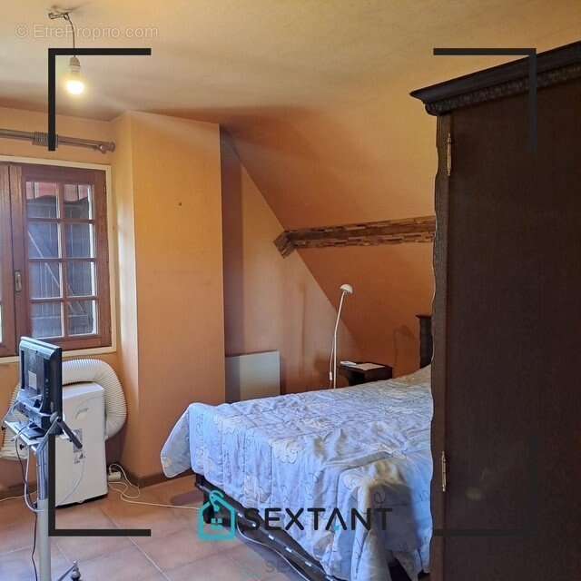 Maison à BOURG-ACHARD