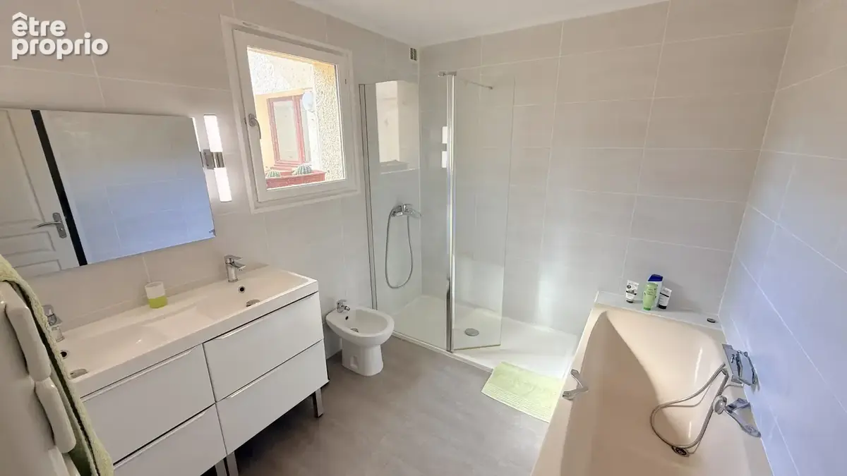 Carnon-plage villa f4 avec garage + studio independant - photo 5