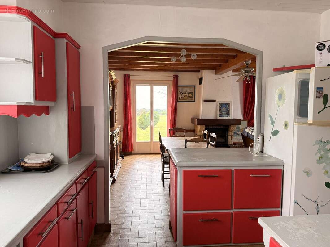 Maison à ARCES