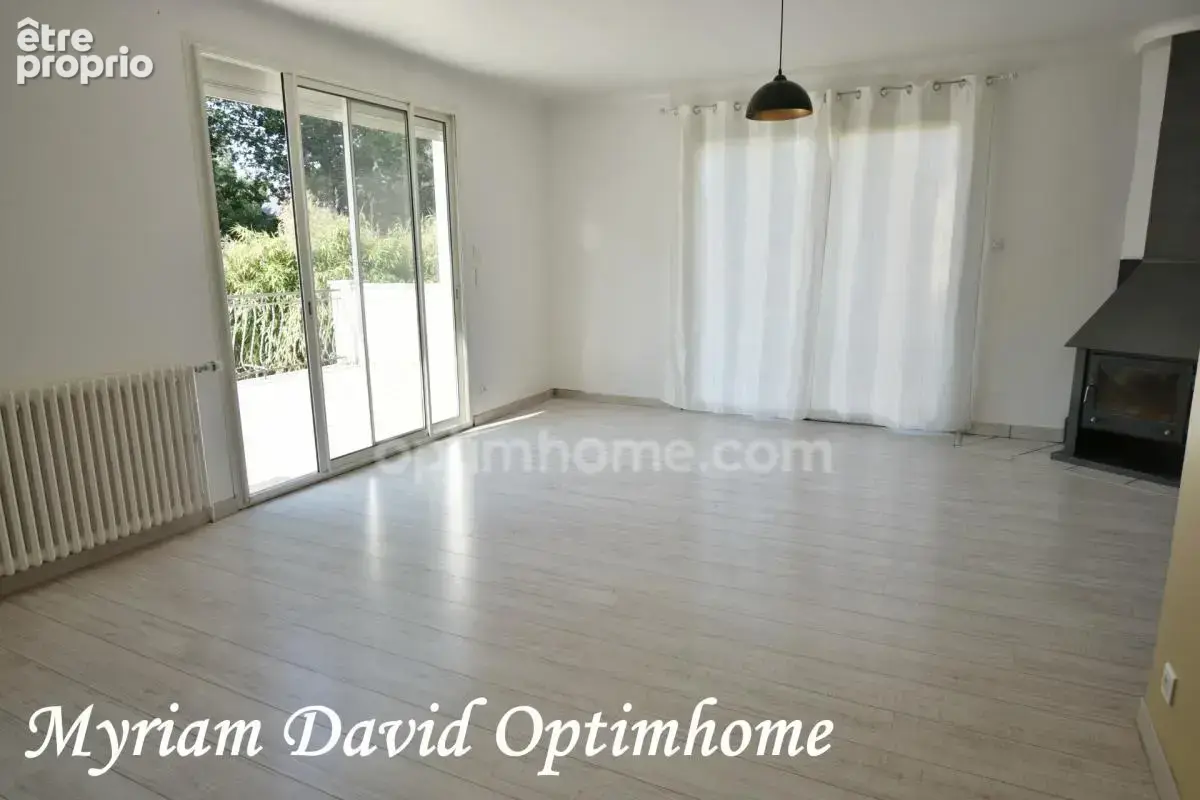 Maison familiale 171 m² – DPE C – 5 chambres – Terrain paysagé de 2 400 m² – Rostrenen - photo 35