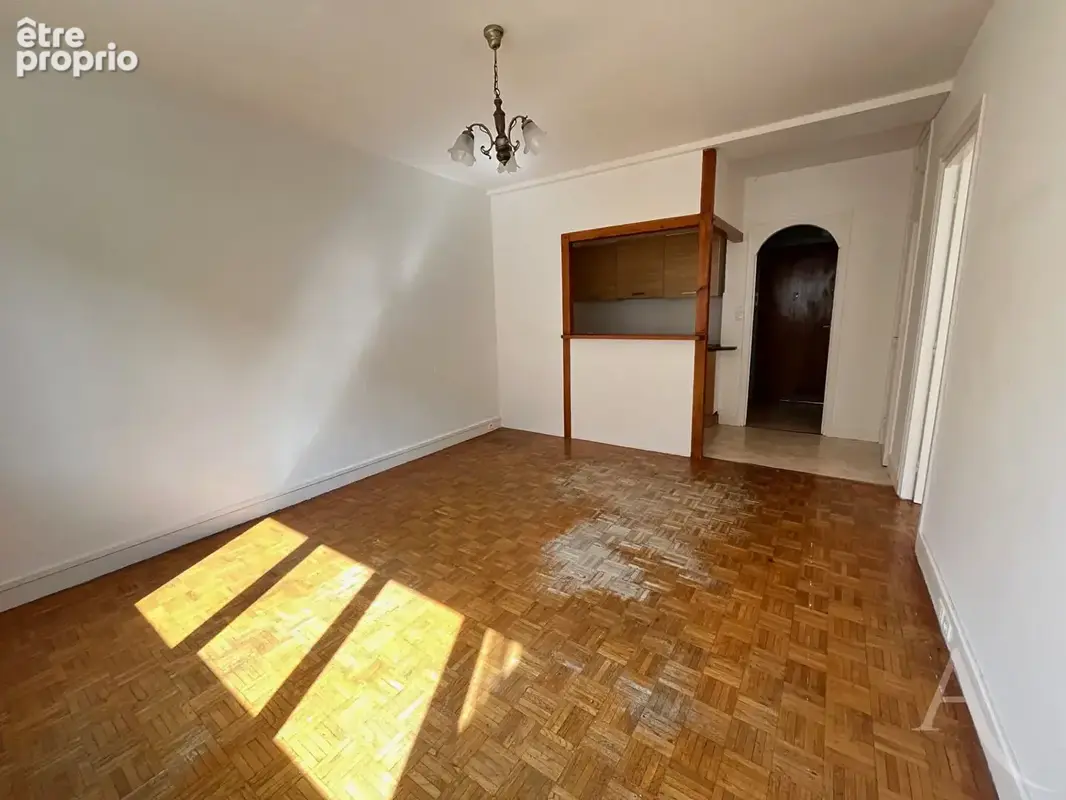 Appartement 2 pièces située en hyper centre de Mantes La Jolie - photo 6