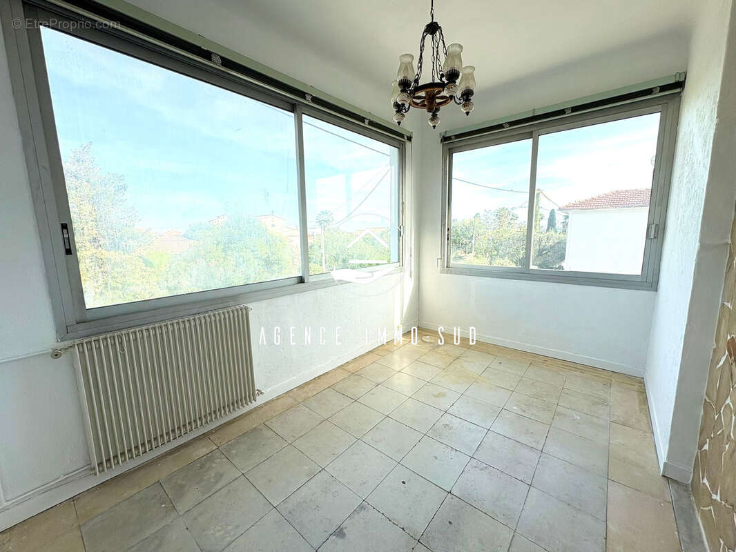 Maison à CAGNES-SUR-MER