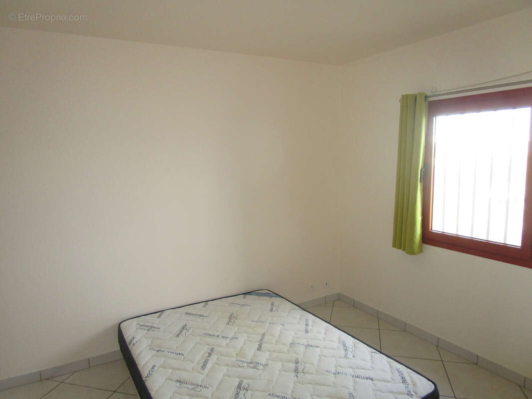 Appartement à KOUROU